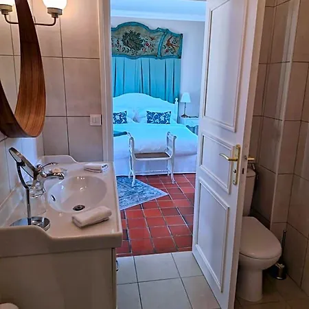 Maison Coquereaumont Bed and Breakfast 3*