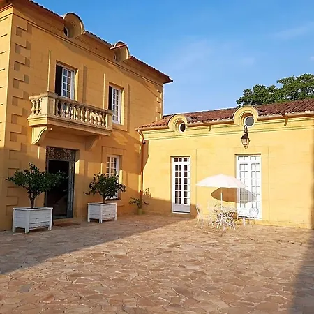 Maison Coquereaumont Bed and Breakfast