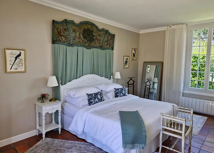 Bed and breakfast Maison Coqueréaumont 3*